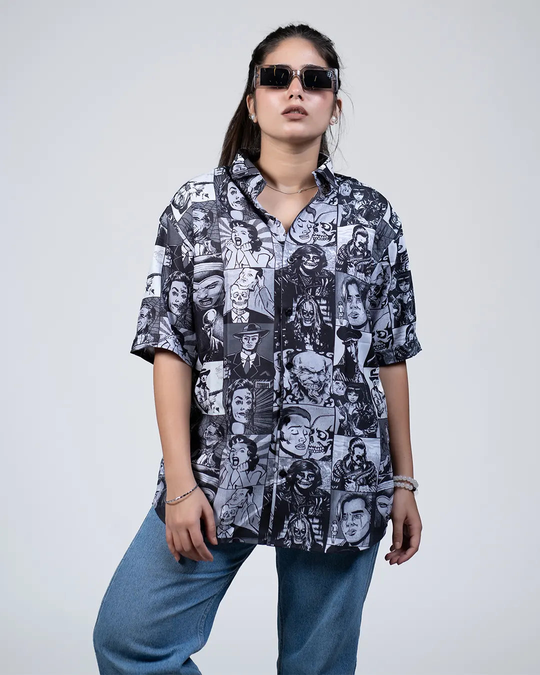 Comic Women Oversized Shirt cartoonpantii