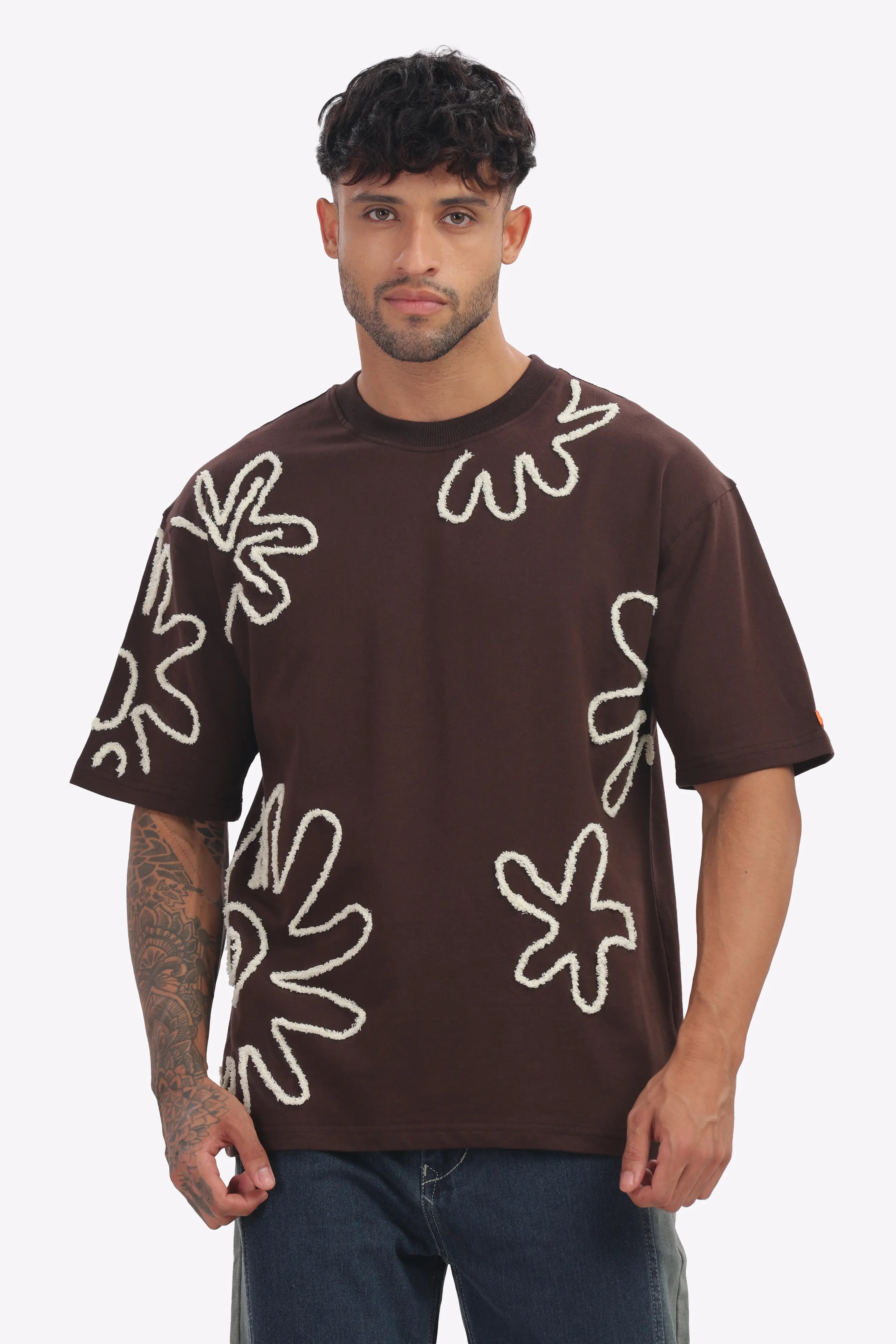 embroidery appliqués Oversized T-shirt