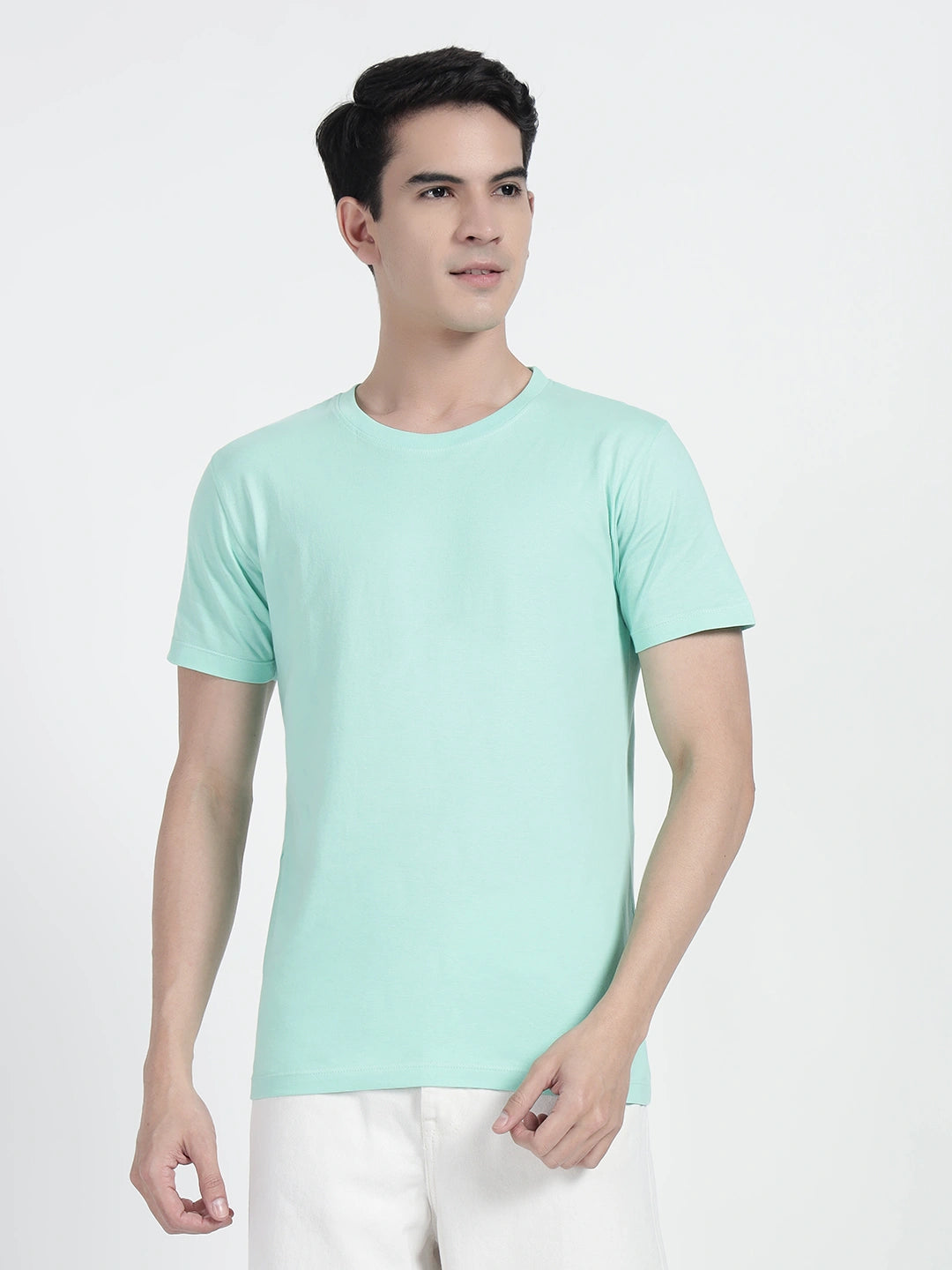 wearing a plain cyan t-shirt by cartoonpanti india