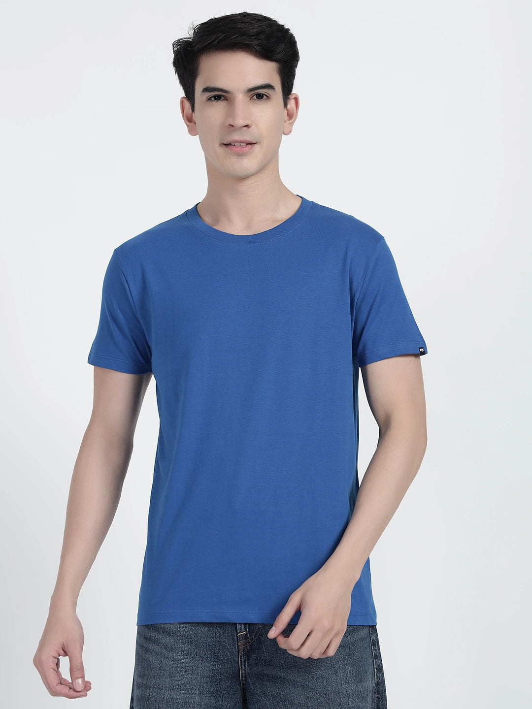 wearing a royal blue plain T-shirt by cartoonpanti india 